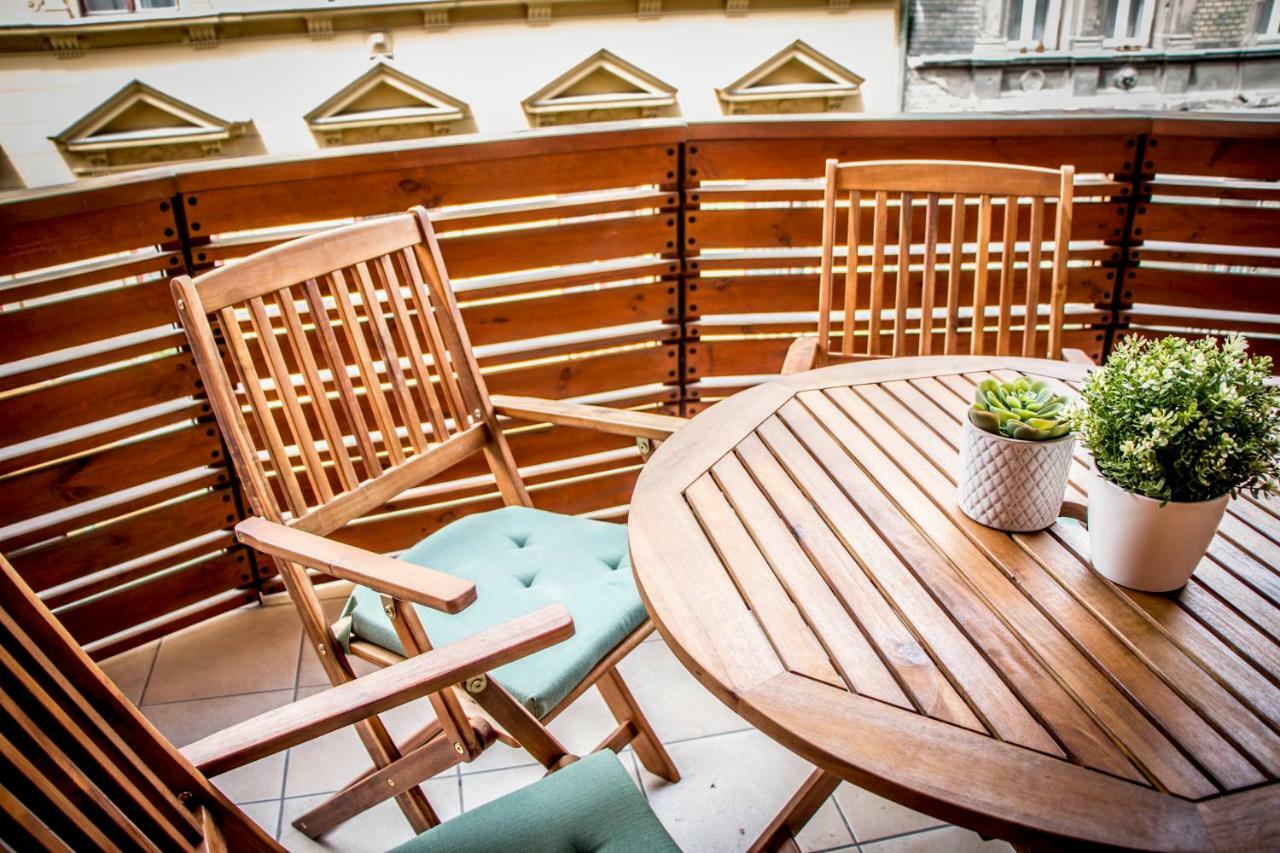 Don Quijote Apartment Budapest Bagian luar foto